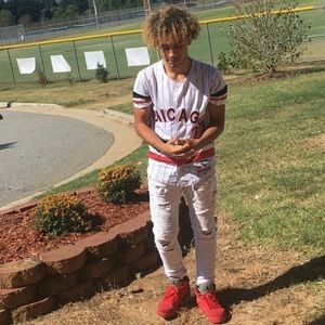 Meet your Posher, Tj